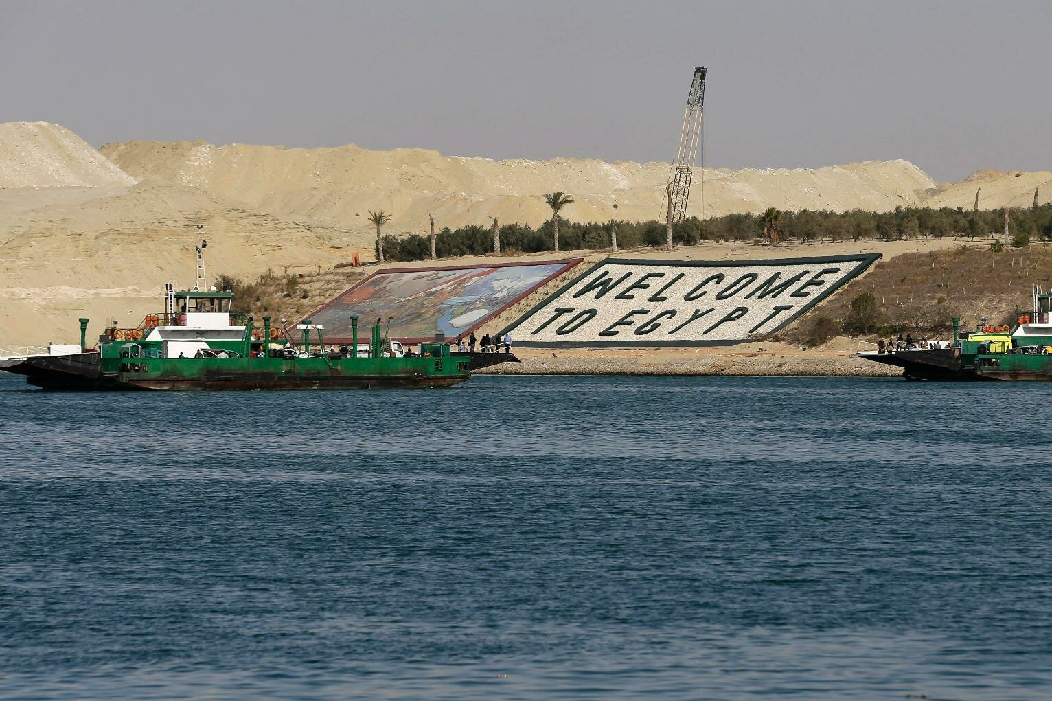 media-53e59c41a4b84111b70473dc3c8996cfMideastEgyptSuezCanal